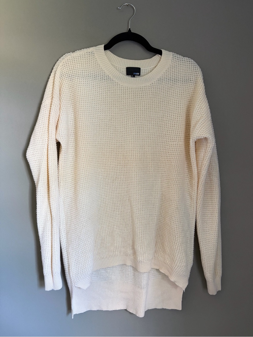 Aritizia Wilfred Free 100% Merino Wool Cream Knit Sweater Large Textured Crew